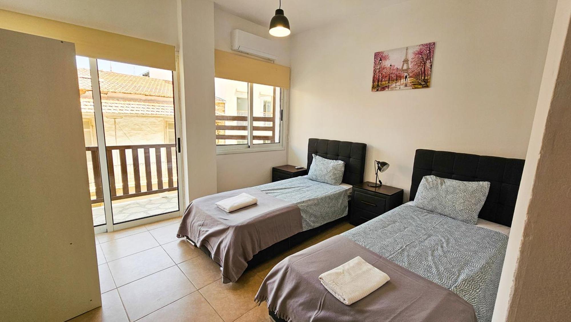 Sky Line City Apartment, 150M From Chabad Lubavitch Larnaka Exterior foto